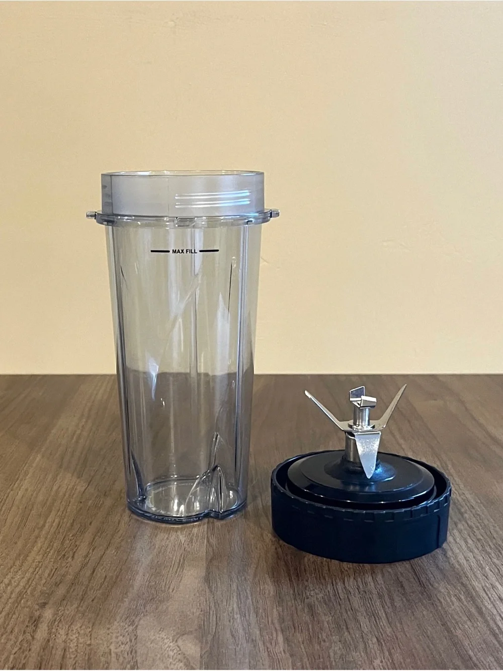 Ninja 16 oz Single Serve Blender Cup & 6 Fins Extractor Blade Assembly
